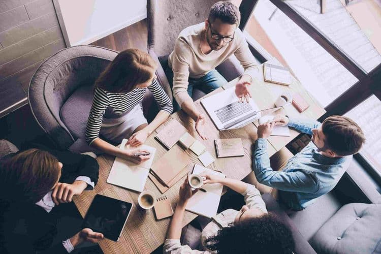 How to Build a Strong Software Development Team